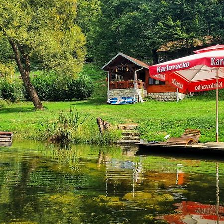 Holiday Home Radocaj 슬루니 외부 사진