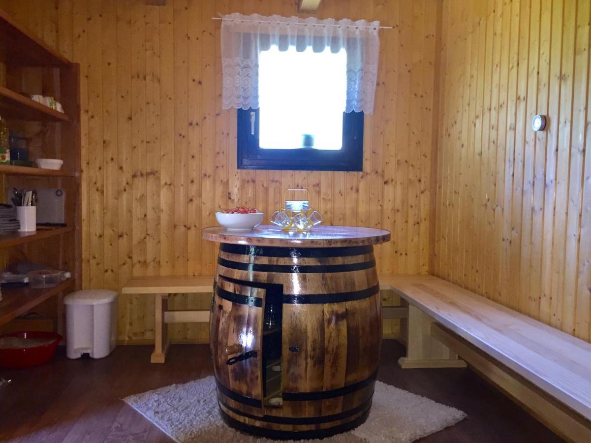Holiday Home Radocaj 슬루니 외부 사진