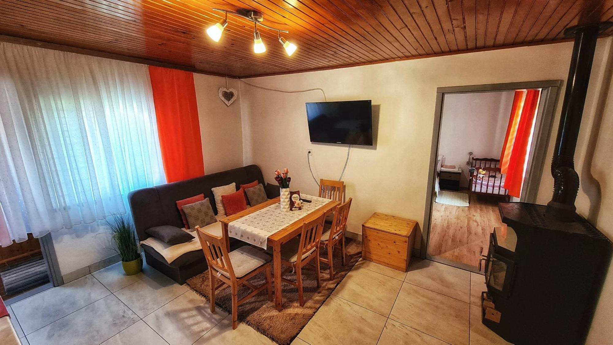 Holiday Home Radocaj 슬루니 외부 사진