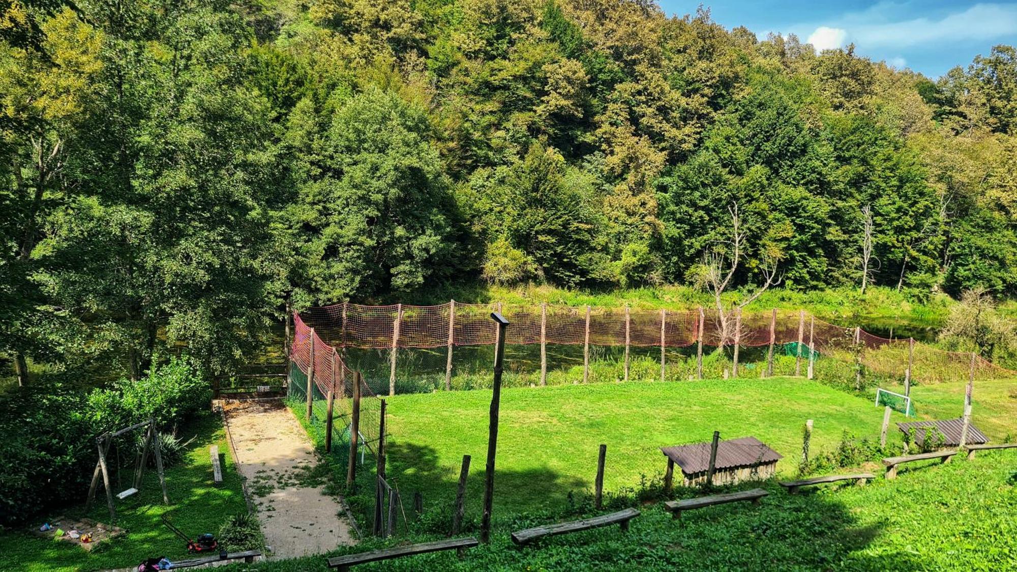 Holiday Home Radocaj 슬루니 외부 사진