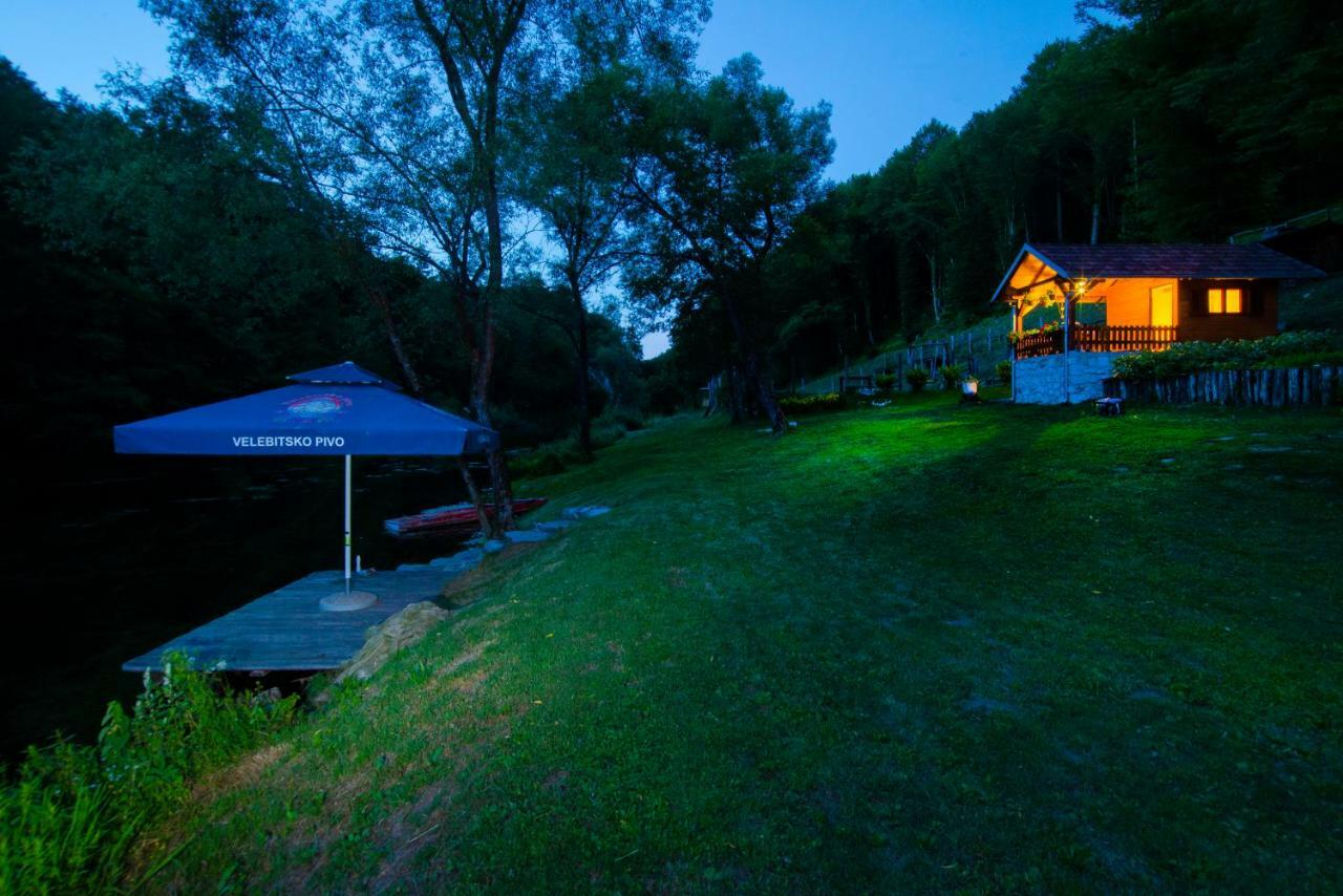 Holiday Home Radocaj 슬루니 외부 사진